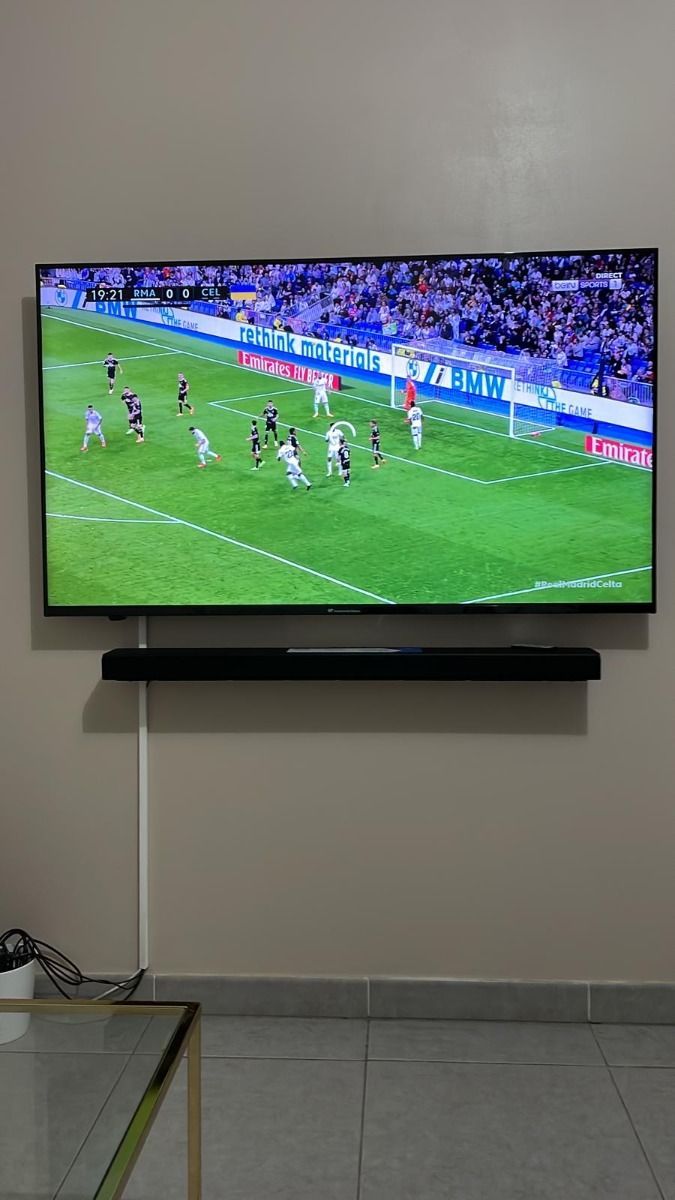 Customer feedback photo from Luisa B verified IPTV user